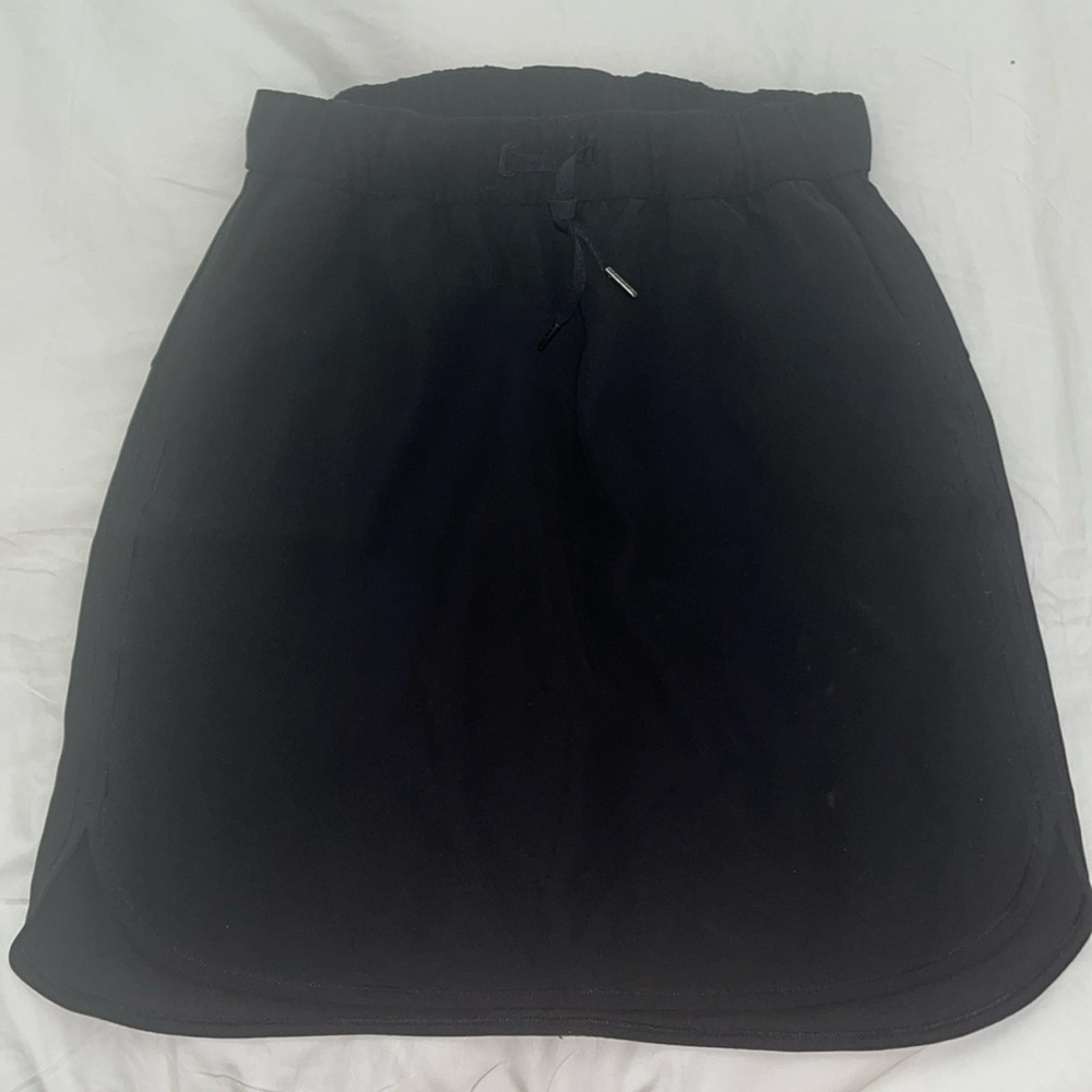 Lululemon Black Skirt